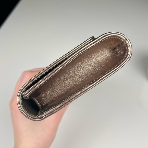 Gucci Clutch Bag Metallic Bronze - Picture 4 of 9